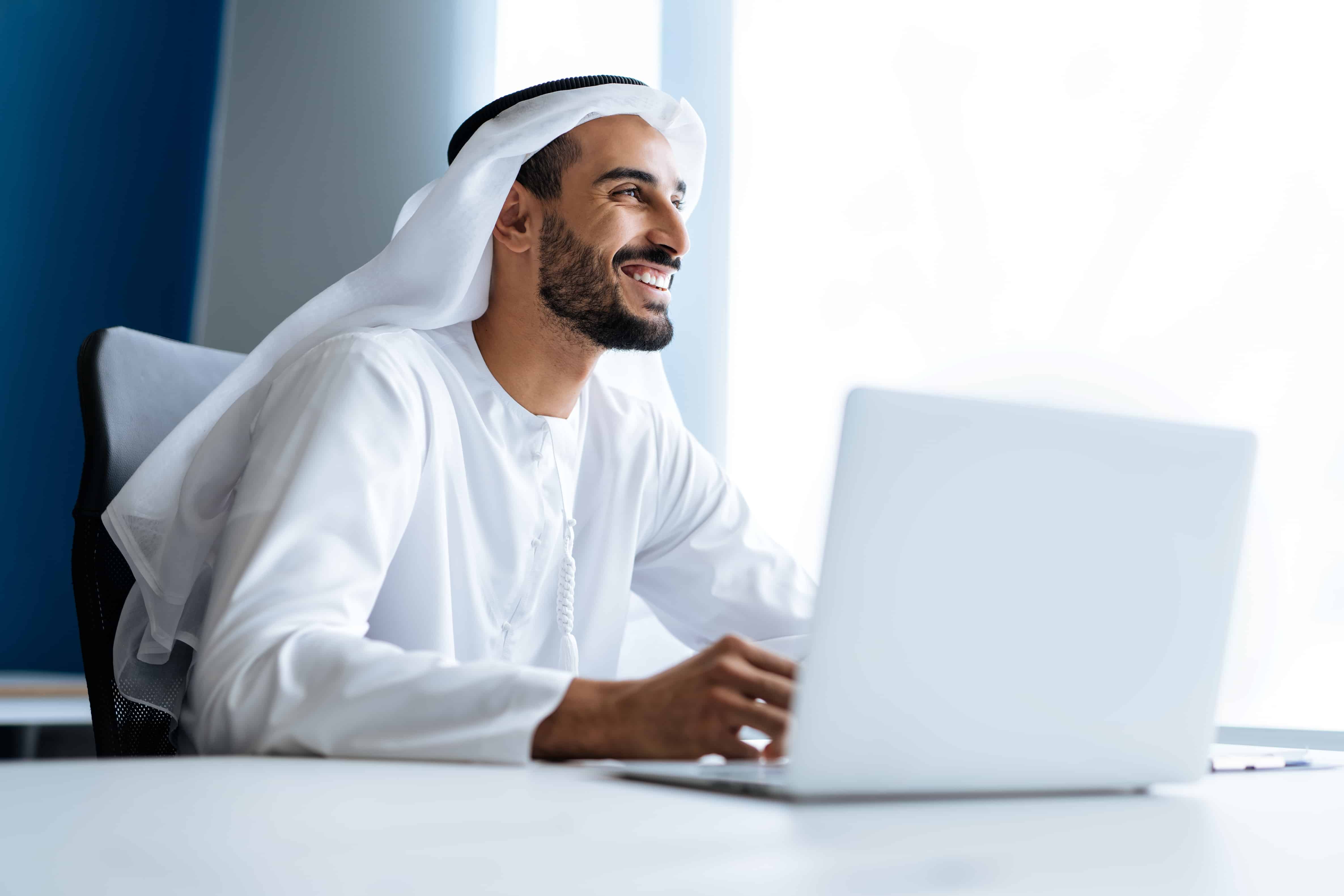 Do You Need to Speak English to Work in Dubai?
